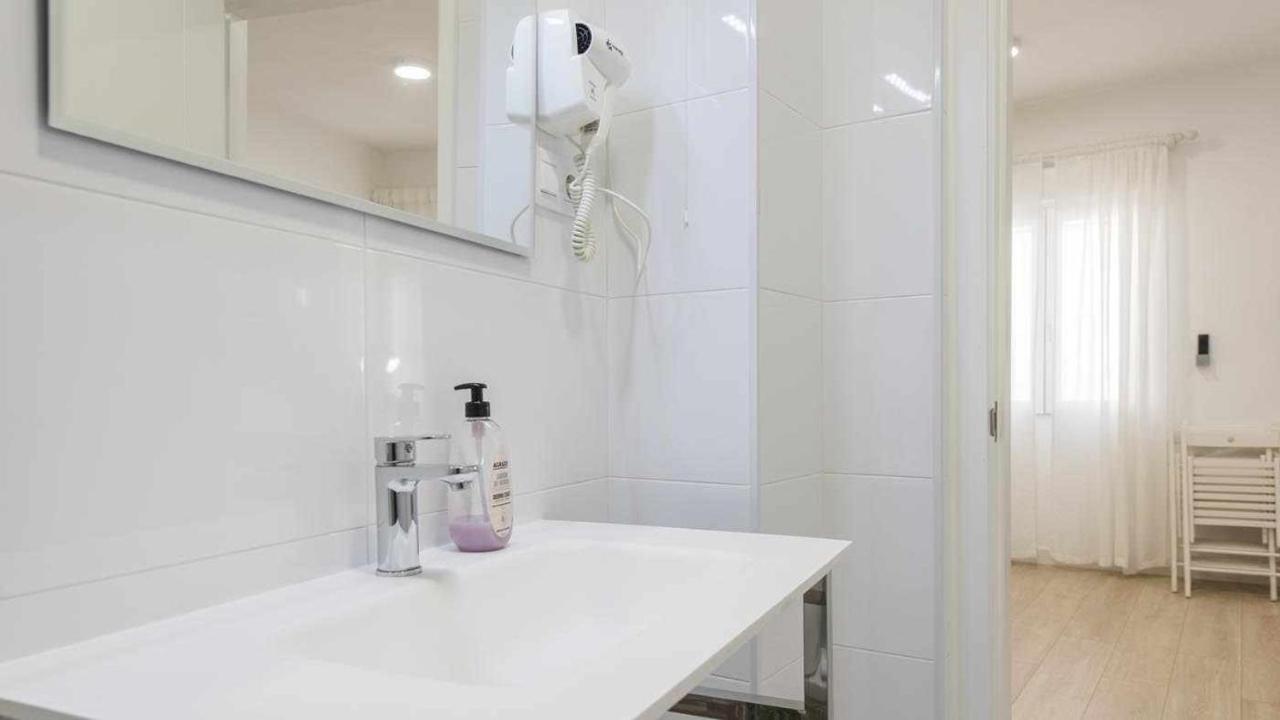 Apartamentos Dimax By Toledo Ap Ngoại thất bức ảnh
